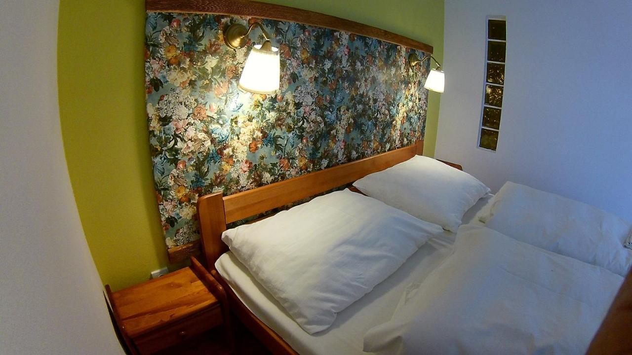 Penzion Slunecno Dobšín Extérieur photo